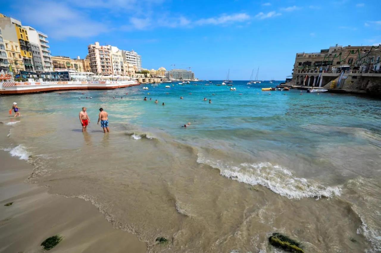 Modern 3 Bedroom & 3 Bathroom Apartment - Near Balluta Bay Saint Julian's Exterior photo
